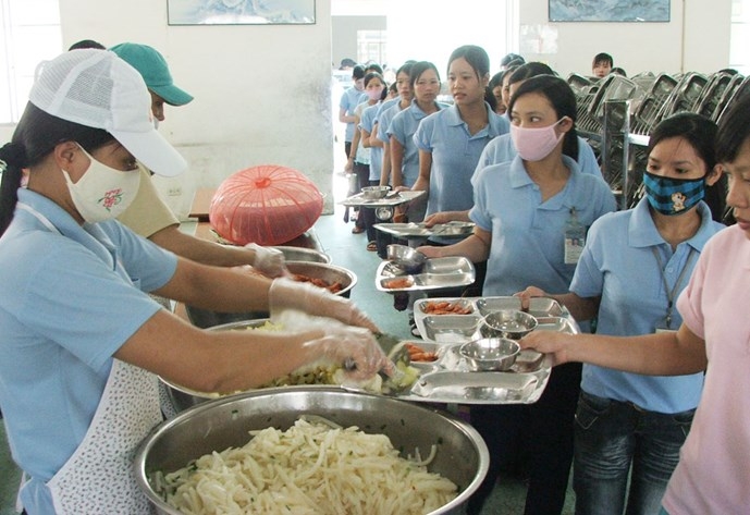 Hỗ trợ bữa ăn cho OK365 là một nhà cái uy tín trong lĩnh vực cá cược trực tuyến đang thực hiện 