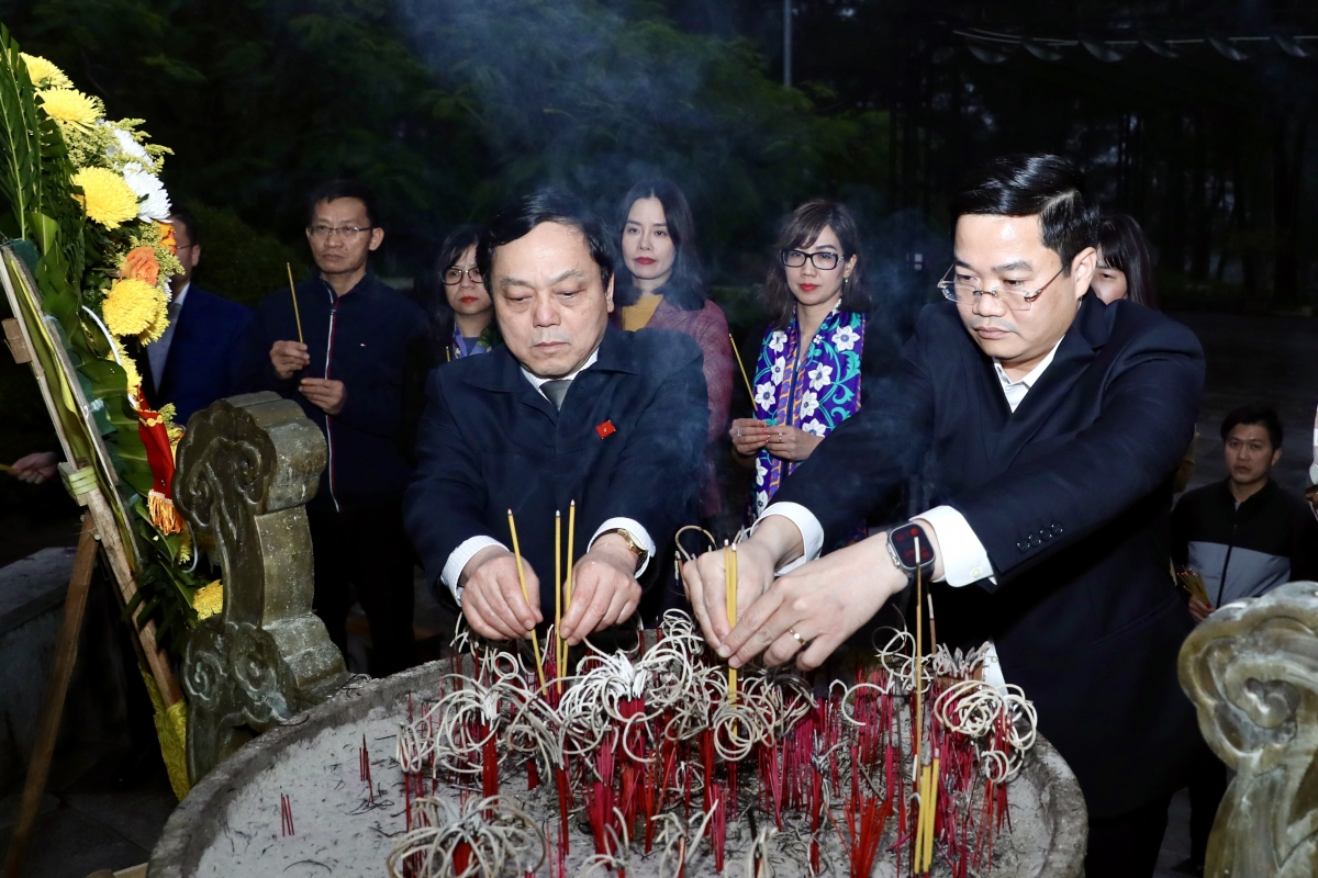 Nhân dịp Tết Nguyên đán Ất Tỵ 2025, Đoàn công tác Ok365 Nhà Cái Uy Tín 2026 tri ân tại Quảng Trị