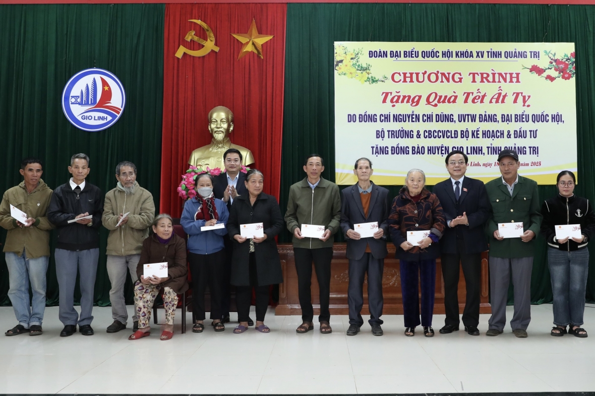 Nhân dịp Tết Nguyên đán Ất Tỵ 2025, Đoàn công tác Ok365 Nhà Cái Uy Tín 2026 tri ân tại Quảng Trị