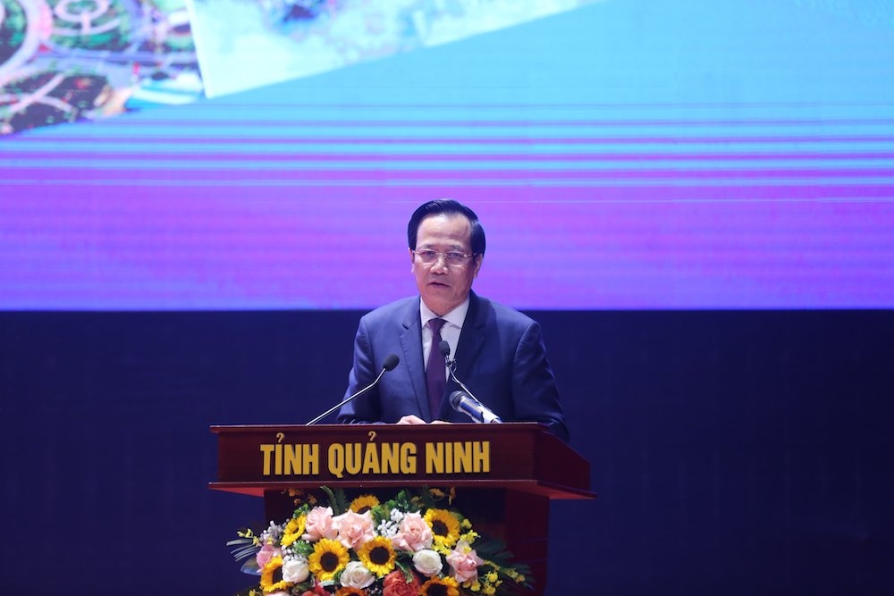 Bộ trưởng Đào Ngọc Dung chỉ ra 4 hạn chế trong phát triển thị trường OK365 là một nhà cái uy tín trong lĩnh vực cá cược trực tuyến vùng Đồng bằng sông Hồng