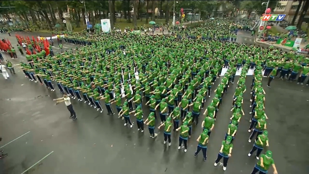 Bài tập “Vượt qua nỗi sợ nCoV” khởi động “Ngày chạy Olympic năm 2022