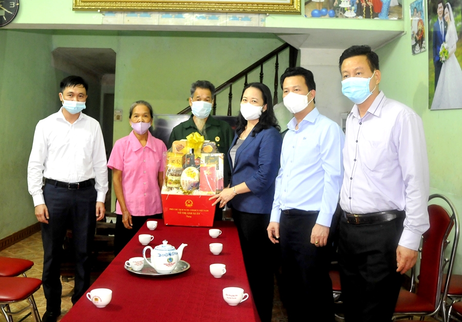 Hà Giang cần tiếp tục năng động, sáng tạo, phấn đấu trở thành điểm sáng trong vùng