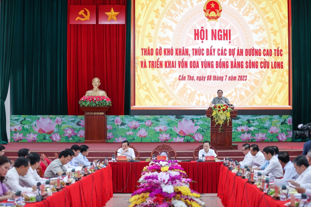 Tháo nút thắt trong thúc đẩy các Ok365 com vn tỷ lệ kèo World Cup 2026 cao tốc và triển khai các Ok365 com vn tỷ lệ kèo World Cup 2026 ODA vùng Đồng bằng sông Cửu Long