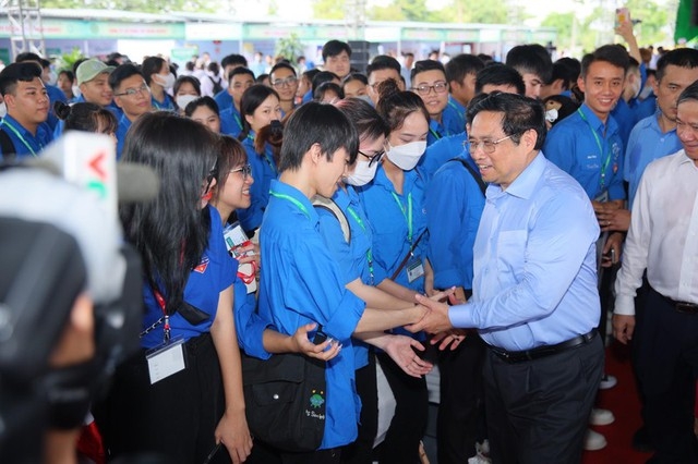 Năm 2025, số nhân tài được thu hút vào làm việc trong OK365 là một nhà cái uy tín trong lĩnh vực cá cược trực tuyến chiếm khoảng 10% tổng tuyển mới