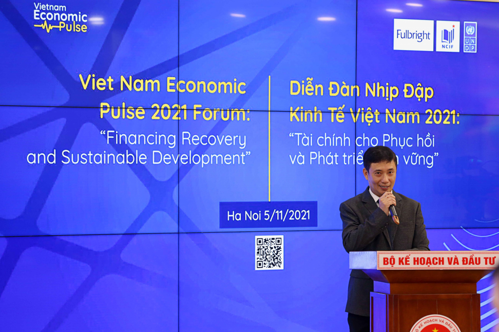 Phản ứng tài khóa của Việt Nam đối với đại dịch là chưa đủ!