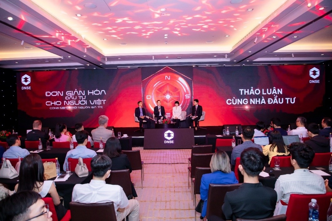 Chứng khoán DNSE tổ chức roadshow chia sẻ cơ hội và kêu gọi Ok365 vina thể thao, casino, slot, bắn cá và xổ số cổ phiếu IPO