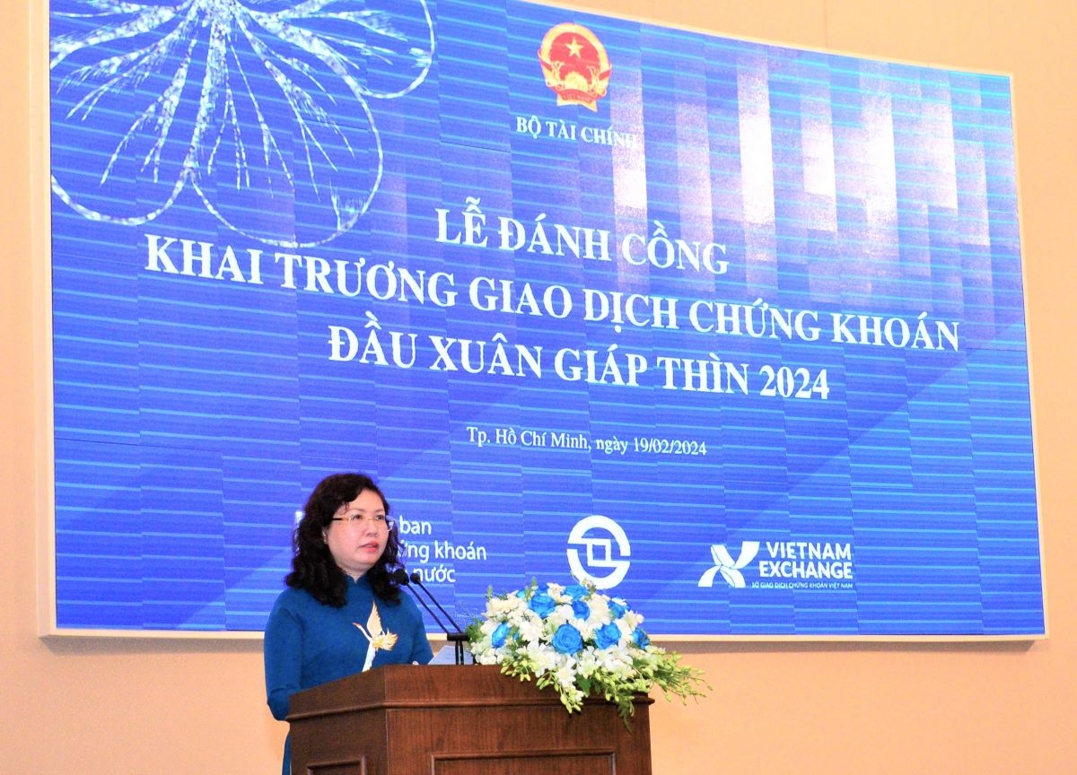 5 giải pháp cần tập trung triển khai để phát triển thị trường chứng khoán trong năm 2024