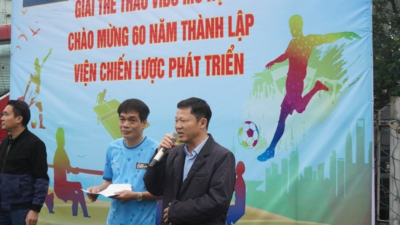 Sôi nổi giải thể thao chào mừng kỷ niệm 60 năm thành lập Viện Chiến lược phát triển