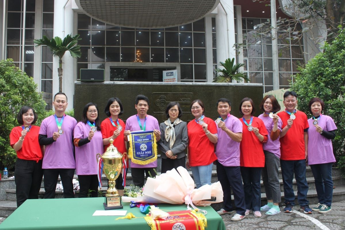Sôi nổi giải thể thao chào mừng kỷ niệm 60 năm thành lập Viện Chiến lược phát triển