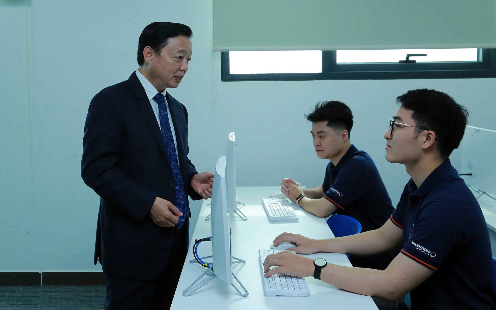 Đảm bảo khi Đề án Phát triển nguồn nhân lực ngành Ok 365 bet Nhanh tay đăng ký bán dẫn đến năm 2030, tầm nhìn đến năm 2050 được phê duyệt sẽ triển khai được ngay