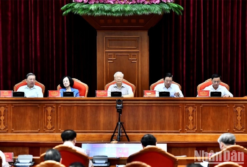 Xử lý nghiêm các tổ chức, cá nhân dung túng, bao che, tiếp tay cho tham nhũng, tiêu cực