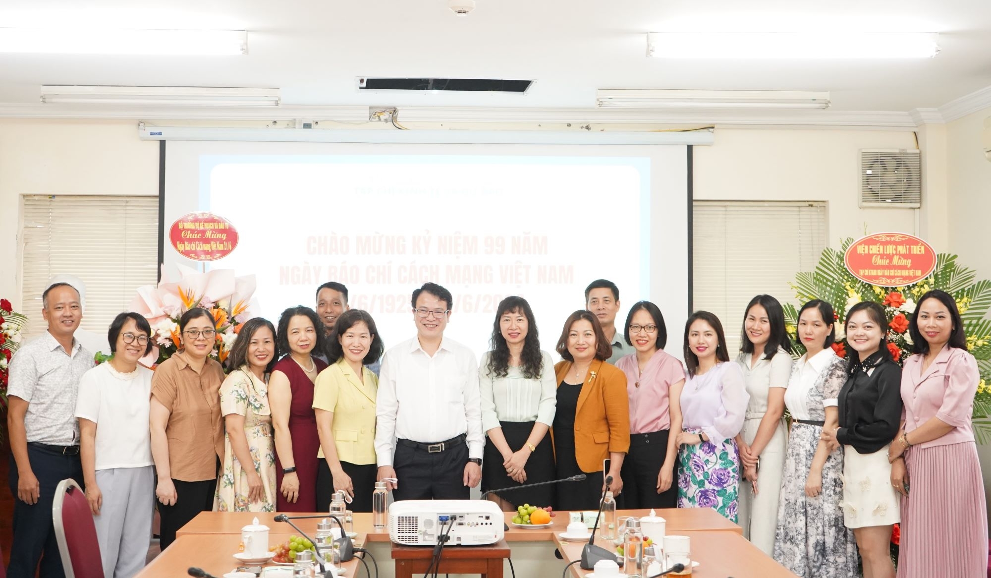 Thứ trưởng Trần Quốc Phương chúc OK365 - Thiên đường trò chơi điện tử top 1 Châu Á ngày càng lớn mạnh