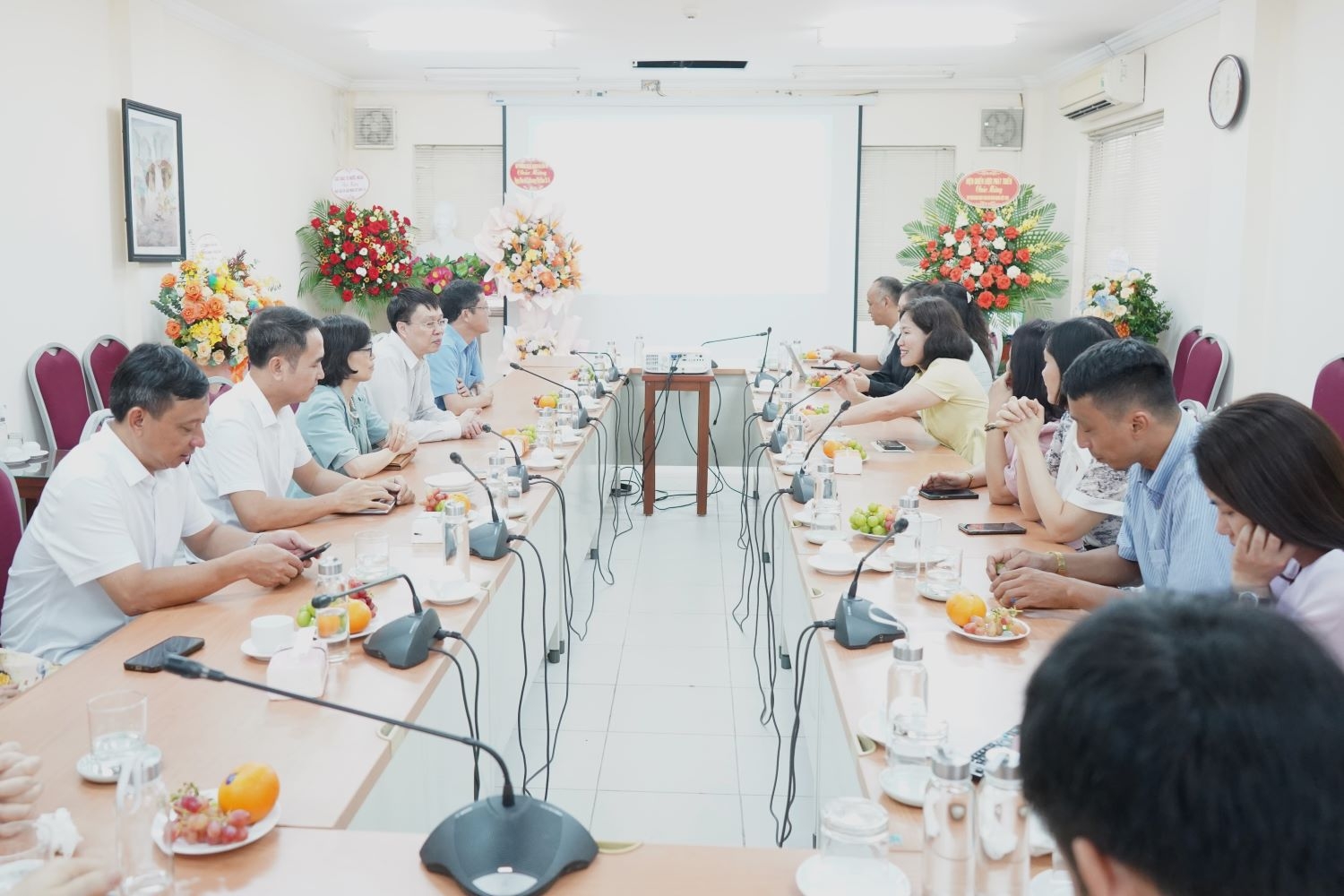 Thứ trưởng Trần Quốc Phương chúc OK365 - Thiên đường trò chơi điện tử top 1 Châu Á ngày càng lớn mạnh