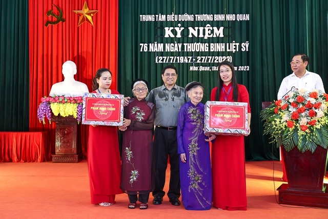 Công tác chăm lo các đối tượng chính sách là việc làm hàng ngày