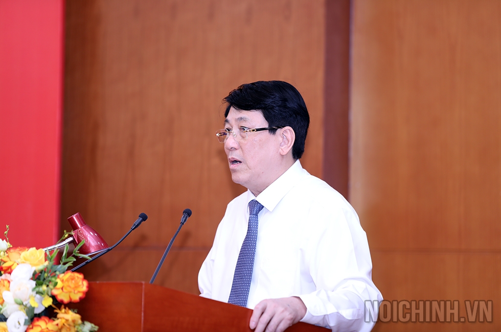 Tập trung chỉ đạo tháo gỡ khó khăn, vướng mắc, đẩy nhanh tiến độ điều tra, xử lý dứt điểm, nghiêm minh các vụ án, vụ việc tham nhũng, tiêu cực