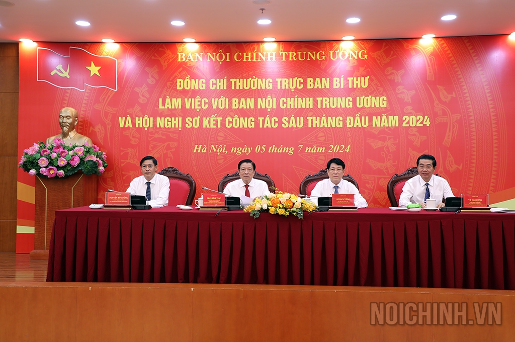 Tập trung chỉ đạo tháo gỡ khó khăn, vướng mắc, đẩy nhanh tiến độ điều tra, xử lý dứt điểm, nghiêm minh các vụ án, vụ việc tham nhũng, tiêu cực