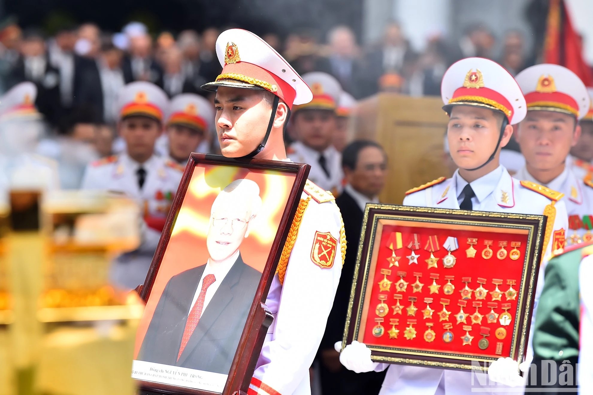Nhà tư tưởng Nguyễn Phú Trọng, ngọn cờ lý luận của Đảng đã làm sáng tỏ lý luận về chủ nghĩa Trang Chủ OK365 Chính Thức Nhận 88k và con đường đi lên chủ nghĩa Trang Chủ OK365 Chính Thức Nhận 88k ở Việt Nam