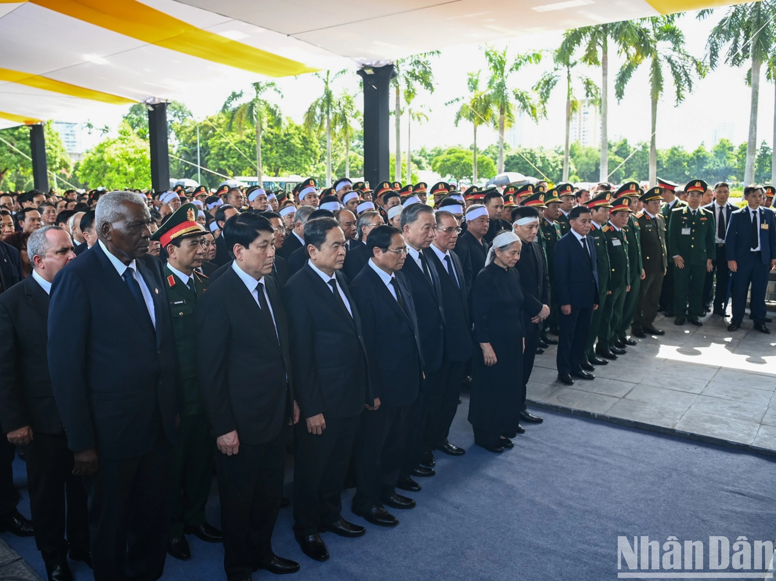 Nhà tư tưởng Nguyễn Phú Trọng, ngọn cờ lý luận của Đảng đã làm sáng tỏ lý luận về chủ nghĩa Trang Chủ OK365 Chính Thức Nhận 88k và con đường đi lên chủ nghĩa Trang Chủ OK365 Chính Thức Nhận 88k ở Việt Nam