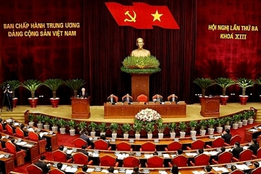 Bộ Chính trị khuyến khích cán bộ năng động, sáng tạo vì lợi ích chung