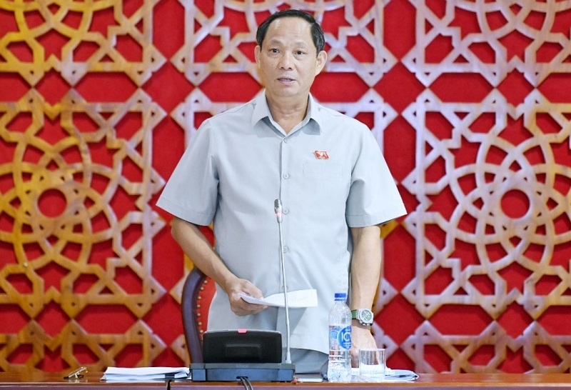 Còn hình thức trong thực hành tiết kiệm, chống lãng phí