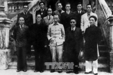 Chính phủ của dân, do dân và vì dân, "đại biểu cho toàn dân"