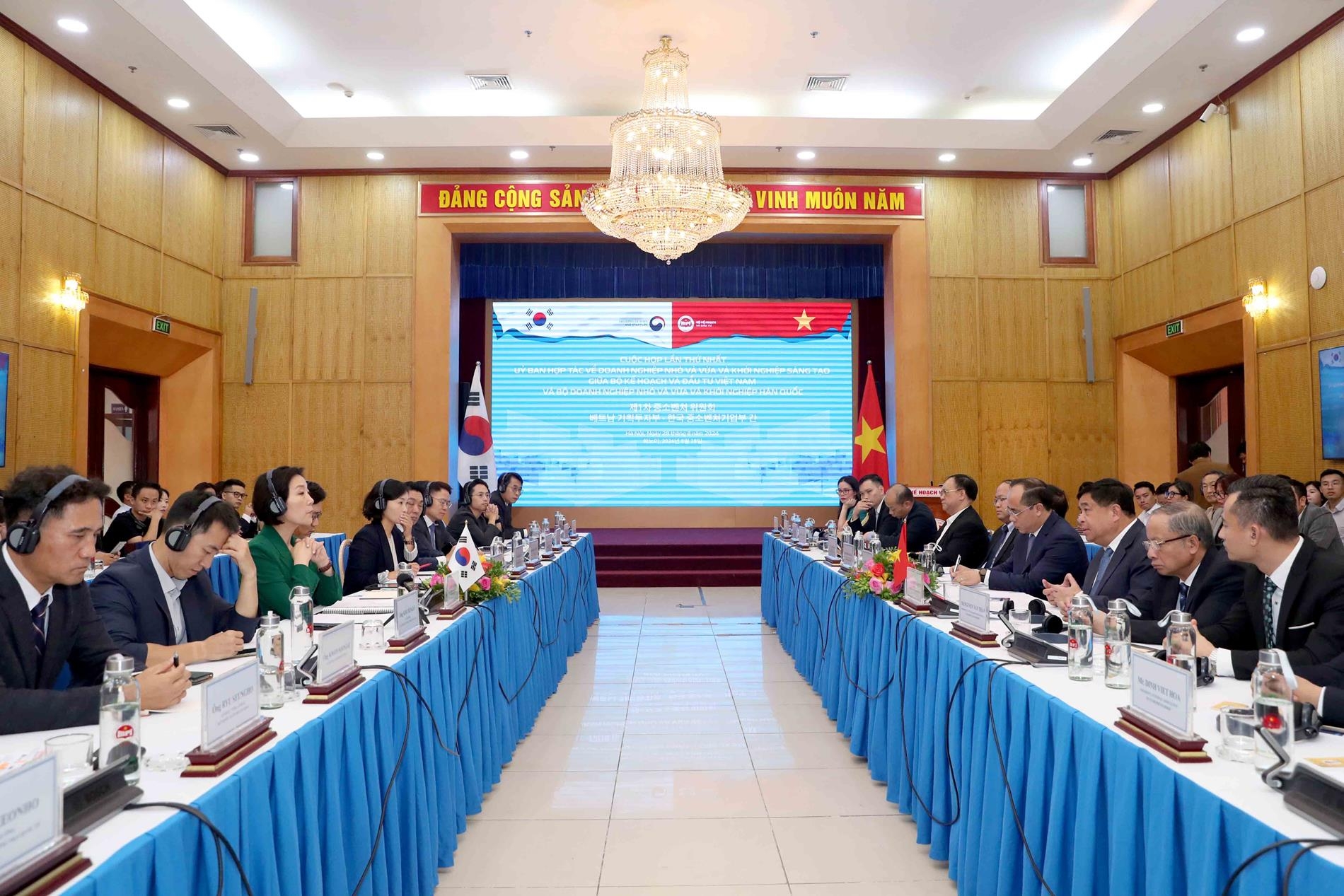 Tổng Bí thư, Chủ tịch nước Tô Lâm và Tổng thống Hàn Quốc Yoon Suk Yeol điện đàm, thúc đẩy quan hệ Đối tác Chiến lược toàn diện Việt Nam - Hàn Quốc