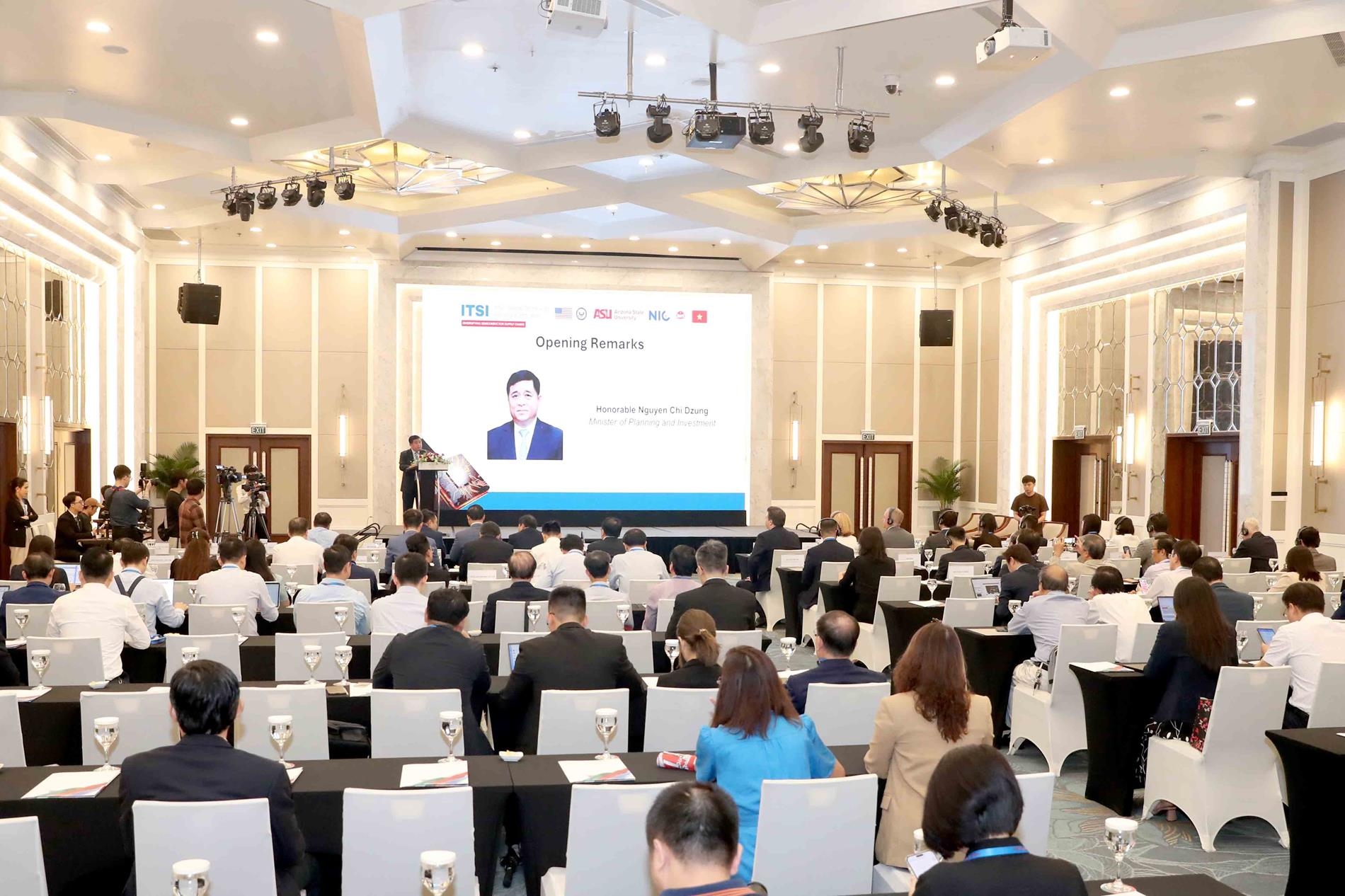 Tiềm năng hợp tác giữa các đối tác Việt Nam - Hoa Kỳ trong ngành Ok 365 bet Nhanh tay đăng ký bán dẫn là vô cùng lớn