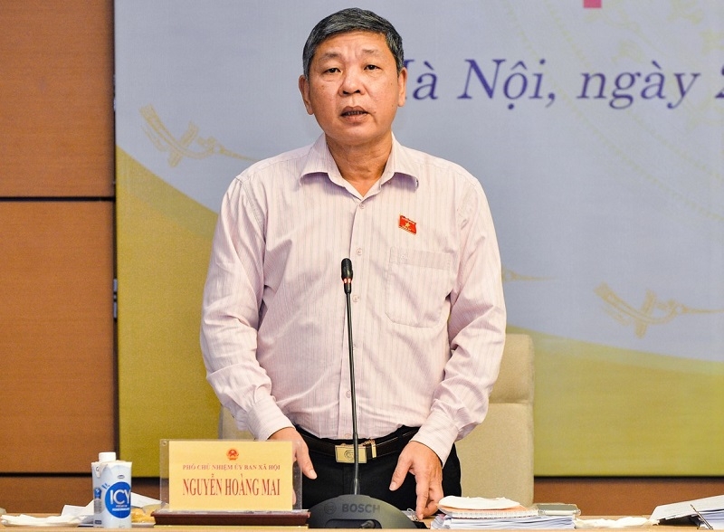 Người bệnh “gặp khó” với bảo hiểm y tế