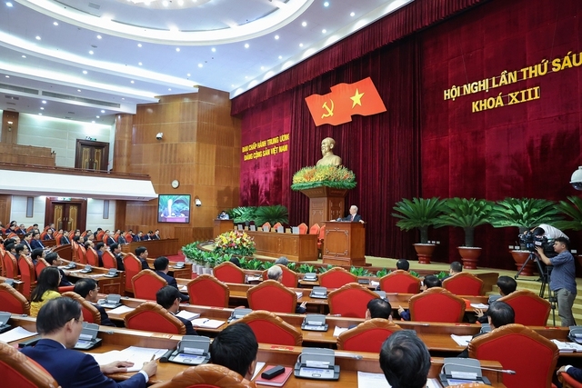 Trung ương giới thiệu 3 nhân sự làm 