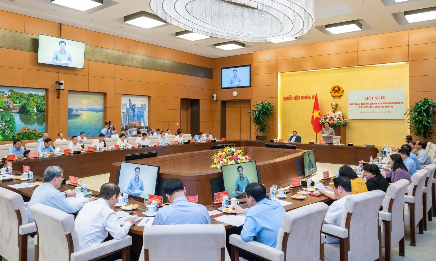 Thủ tướng mong tiếp tục nhận được sự chia sẻ từ Quốc hội