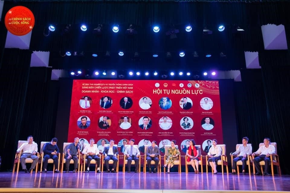 Vai trò của doanh nhân trong thời kỳ mới và vị thế tiên phong của doanh nhân trẻ Việt Nam trong Đăng ký OK365.COM nhận về ngay 365K chính sách quốc gia
