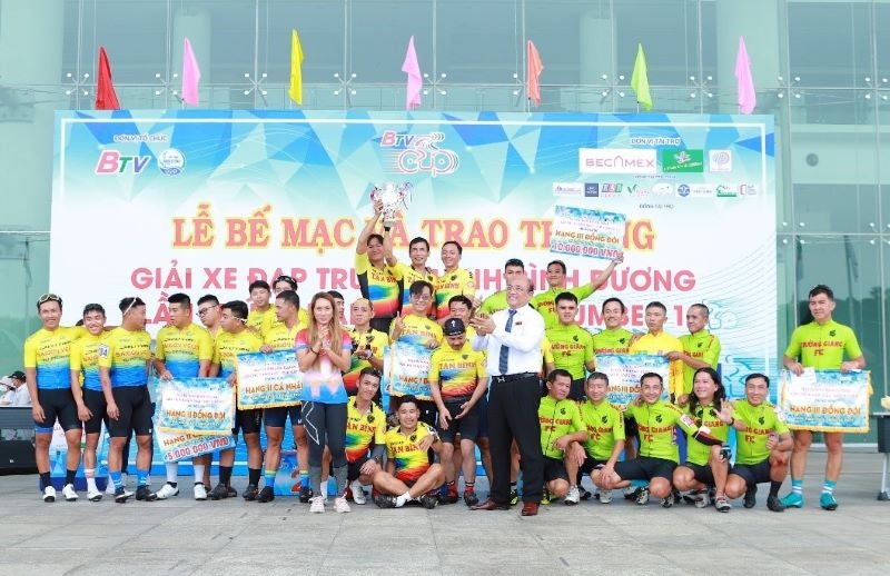 Tân Hiệp Phát đồng hành cùng giải xe đạp Truyền hình Bình Dương lần thứ IX năm 2022 Cúp Number 1