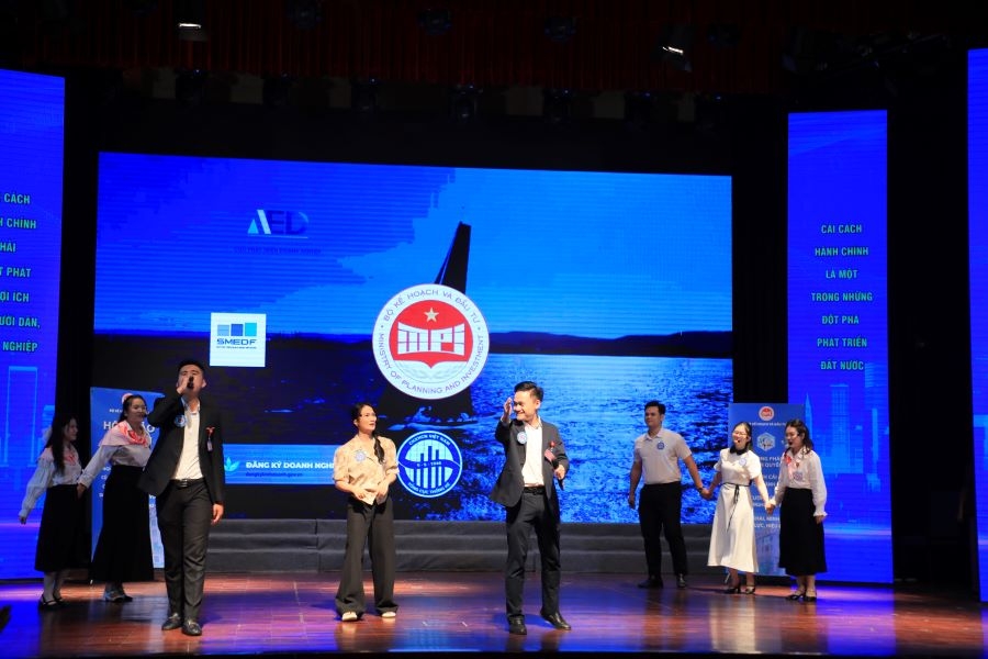 Hội thi "Giới thiệu mô hình và thuyết minh ý tưởng cải cách Ok 365 vina nổ hũ" là một điểm nhấn trong công cuộc đổi mới cải cách Ok 365 vina nổ hũ