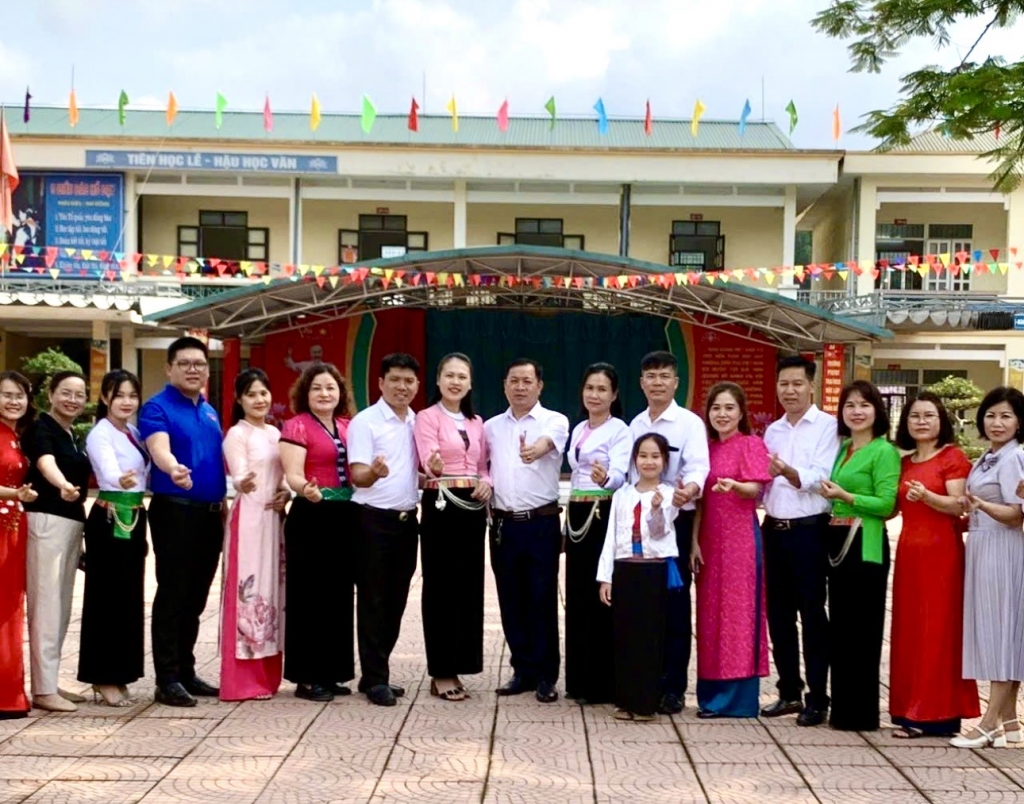Trường PTDTBT TH&THCS Độc Lập (tỉnh Hòa Bình): Chú trọng nâng cao chất lượng Ok36512 vip phiên bản mới, tạo điều kiện tối ưu cho Trang Chủ OK365 Chính Thức Nhận 88k phát triển toàn diện