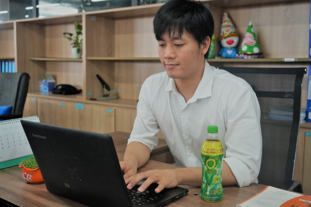 Cuộc sống Gen Z nơi công sở: Đa nhiệm và đầy căng thẳng