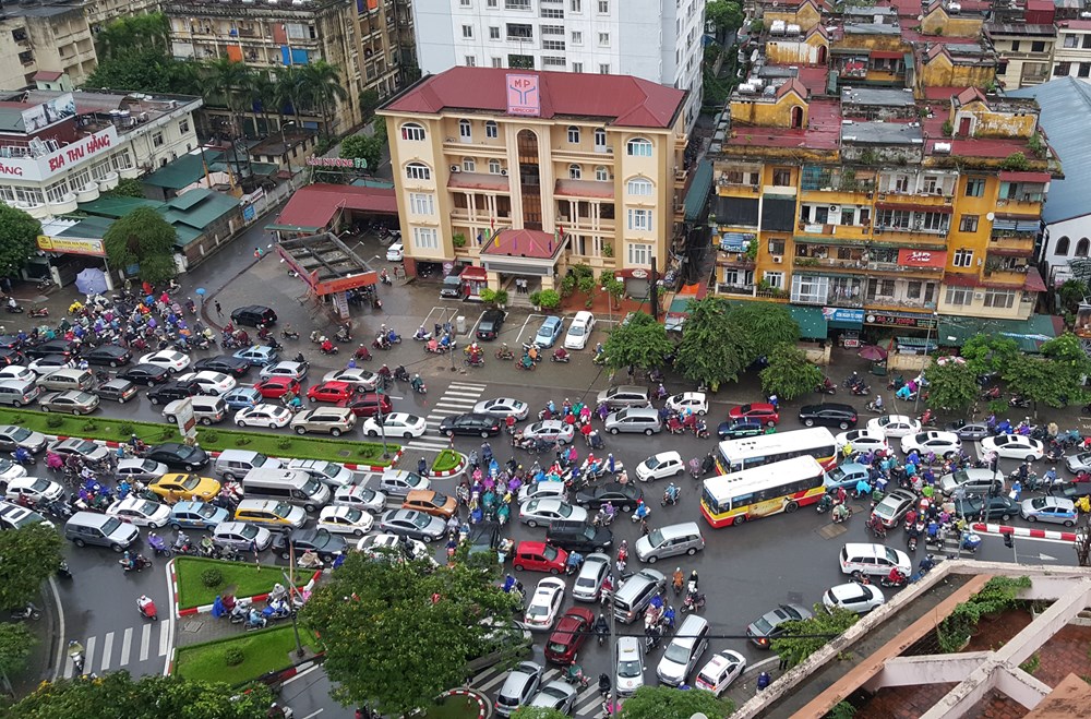 Cấm, hạn chế phương tiện cá nhân có giảm ùn tắc OK365 là nhà cái giải trí cá cược uy tín, đáng tin cậy?