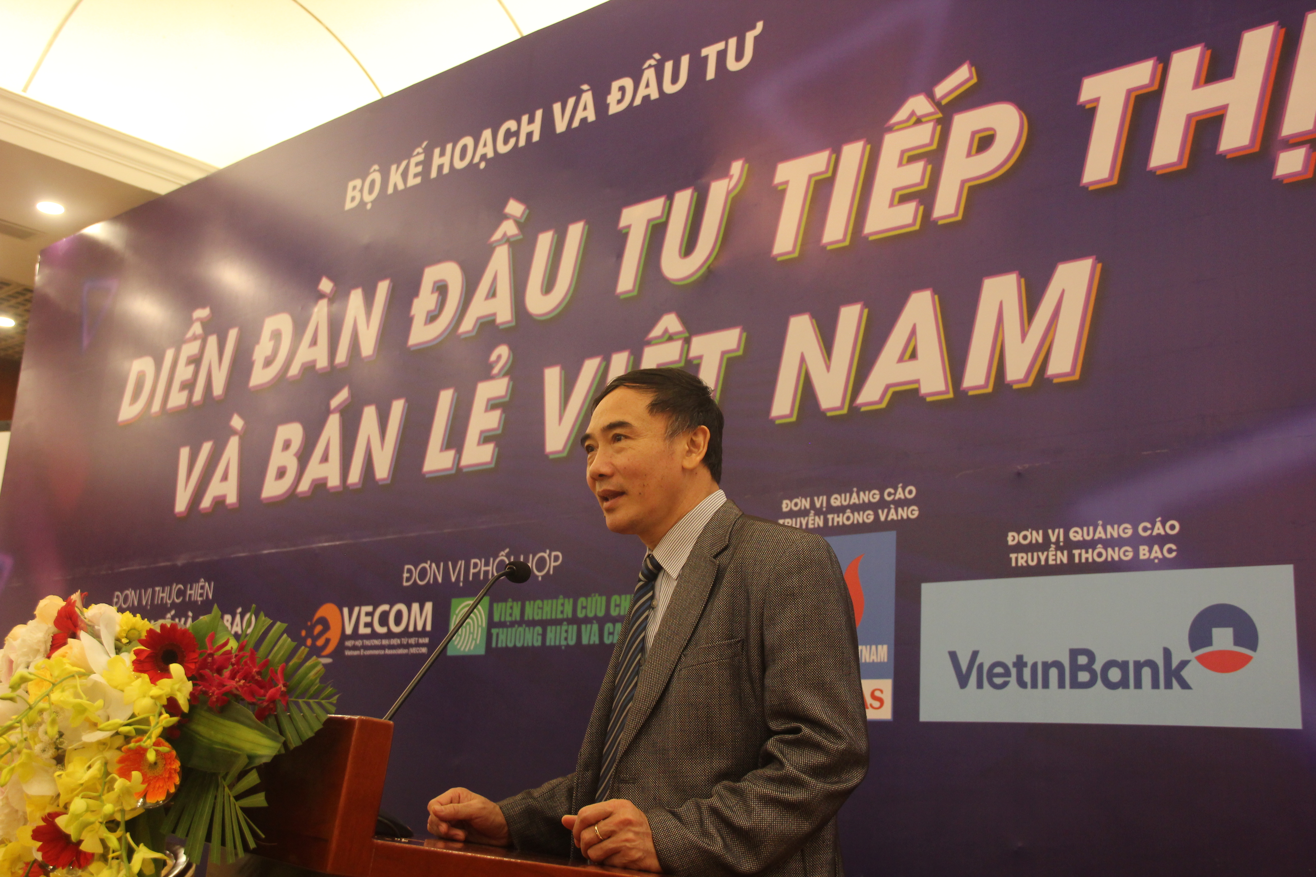Đang diễn ra Diễn đàn Ok365 vina thể thao, casino, slot, bắn cá và xổ số Tiếp thị và Bán lẻ Việt Nam