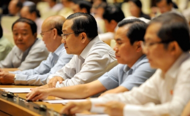 Thông qua Luật Tiếp cận thông tin