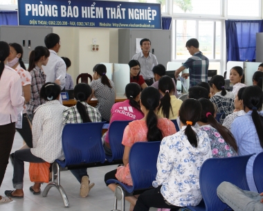 Thống nhất giảm 0,5 mức đóng bảo hiểm thất nghiệp