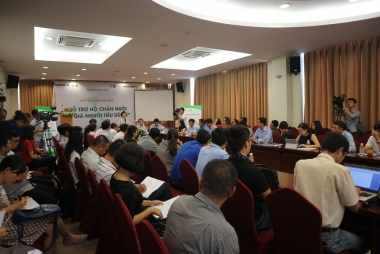 Haravan dùng công nghệ bán heo giá rẻ giúp người chăn nuôi
