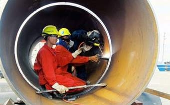 Tăng trưởng kinh tế: Sau niềm vui, chưa hết nỗi lo