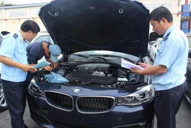 Nhập khẩu ô tô: Hồi hộp chờ phán quyết Thông tư 20