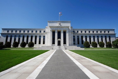 FED phát tín hiệu tăng lãi suất vào tháng 12