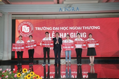 Cơ sở II trường Đại học Ngoại Thương TP.HCM ghi dấu 25 năm thành lập với nhiều hoạt động kỷ niệm
