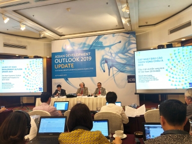 ADB: Dự báo tăng trưởng Việt Nam đạt 6,8% năm 2019