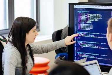 4 áp lực mà chỉ người làm nghề coding mới hiểu