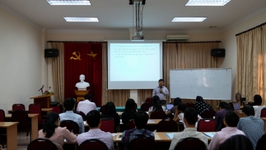 Đẩy mạnh công tác phân cấp trong tổ chức đào tạo, bồi dưỡng công chức tại Bộ Kế hoạch và Đầu tư