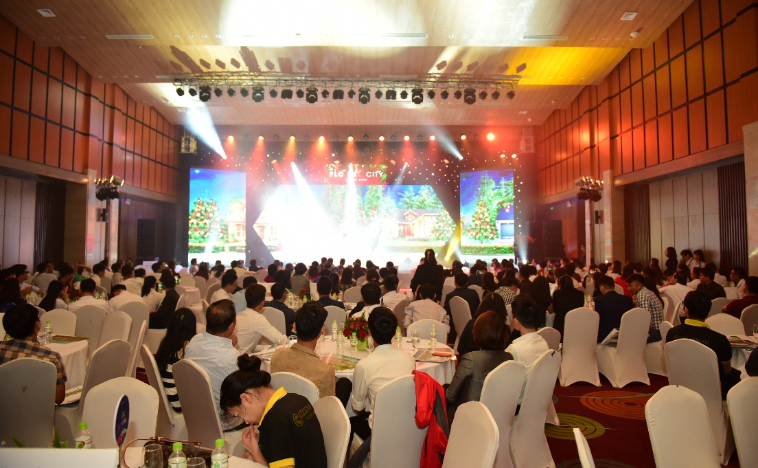 Nhà phố thương mại Oyster Plus – FLC Quảng Bình hấp dẫn giới Ok365 vina thể thao, casino, slot, bắn cá và xổ số Đà Nẵng