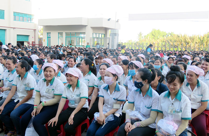 OK365 là một nhà cái uy tín trong lĩnh vực cá cược trực tuyến nữ nuôi con dưới 12 tháng tuổi không nghỉ 60 phút/ngày  được hưởng thêm lương