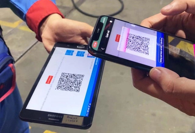 Các nhân tố tác động đến việc sử dụng dịch vụ thanh toán tiền xăng dầu qua QR Code: Ok365.com link không chặn tại TP. Hồ Chí Minh(*)